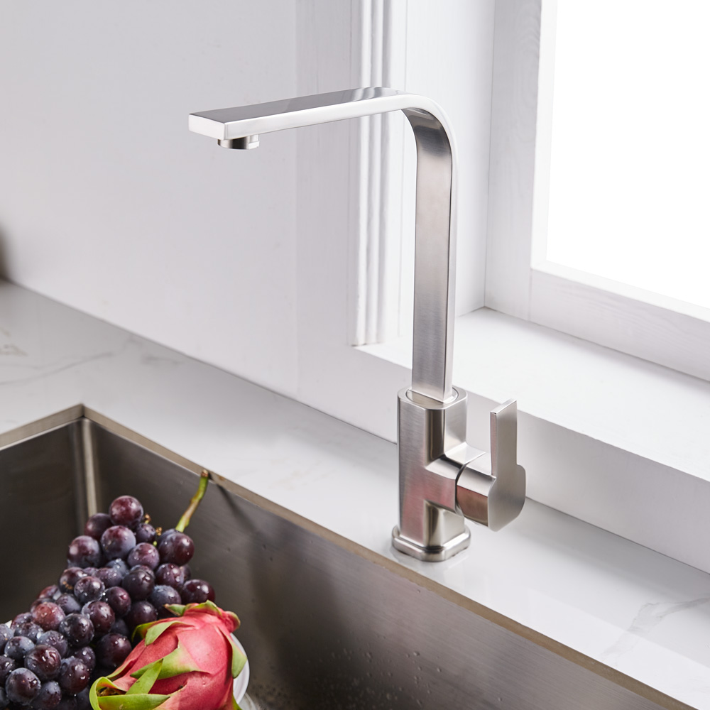 Featured image of post Modern Square Kitchen Faucet / List of the best modern kitchen faucets.